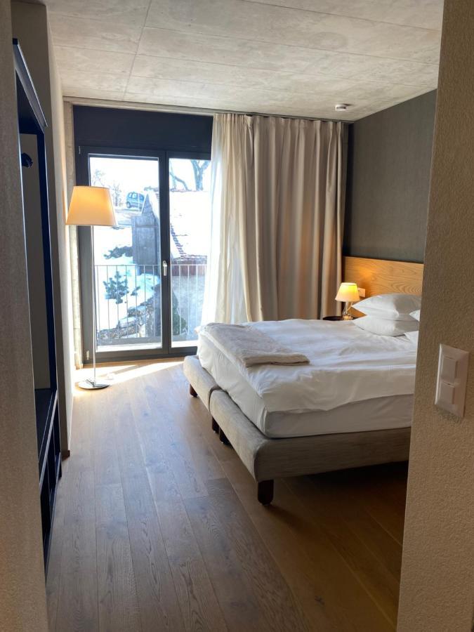 Hotel De L'Ours Preles Buitenkant foto